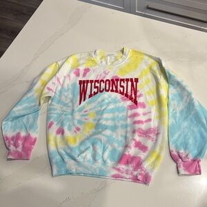 University of Wisconsin Badgers tie-dye crewneck sweatshirt